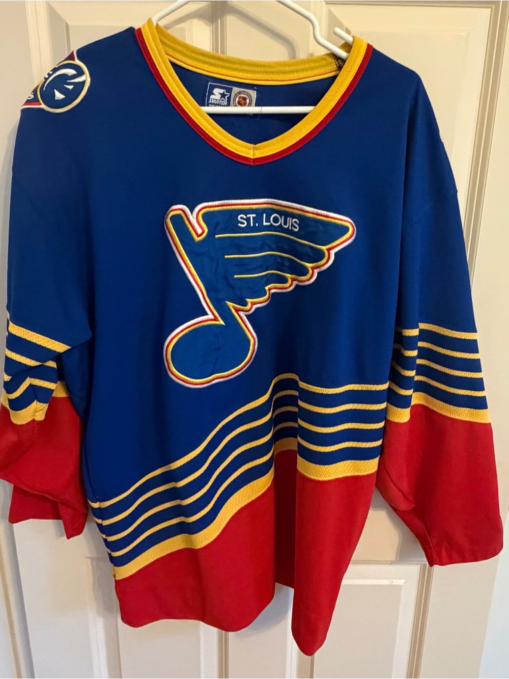 Vintage Starter St. Louis Blues Hockey Jersey Men’s approximately Large
